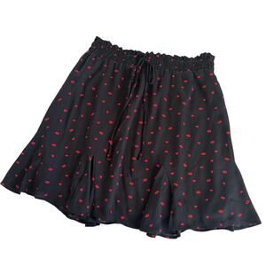 Francesca's Jun & Ivy Black Heart and Lips Kiss Print Mini Skirt Pull On Medium